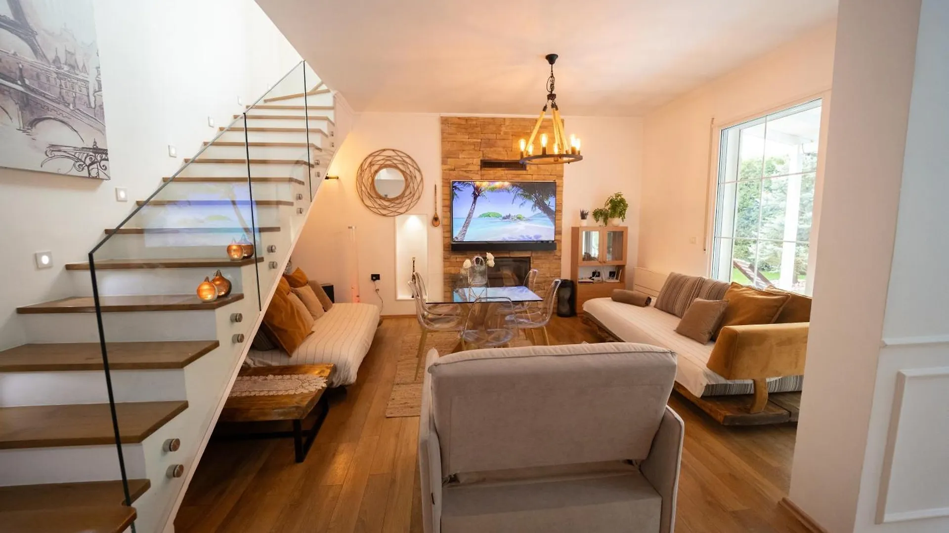 Ingrit Gjoni Villas Drac